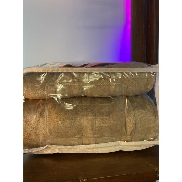 MaxKare Microplush Heated Blanket Full Size New in Package Tan/Brown - Picture 8 of 9